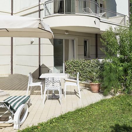 Residence Hamilton 里乔内 外观 照片