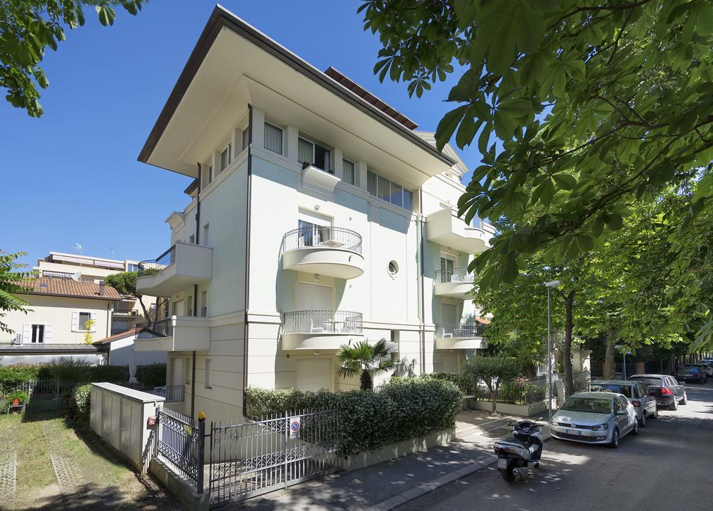Residence Hamilton 里乔内 外观 照片