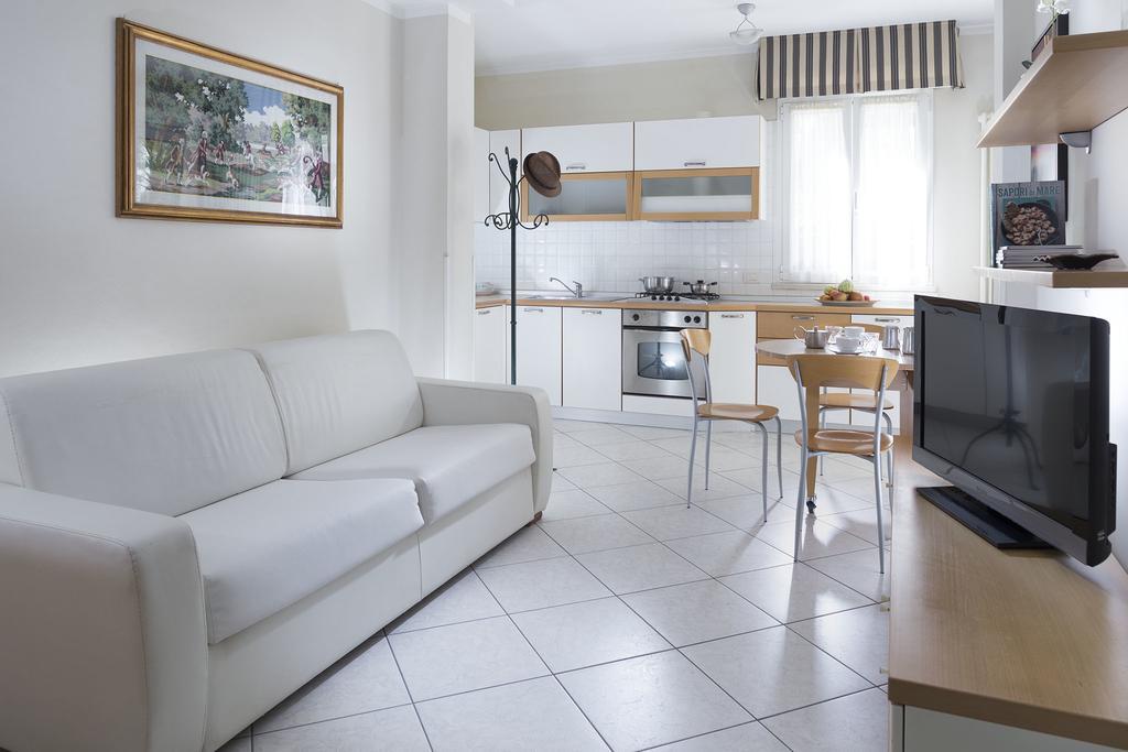 Residence Hamilton 里乔内 外观 照片
